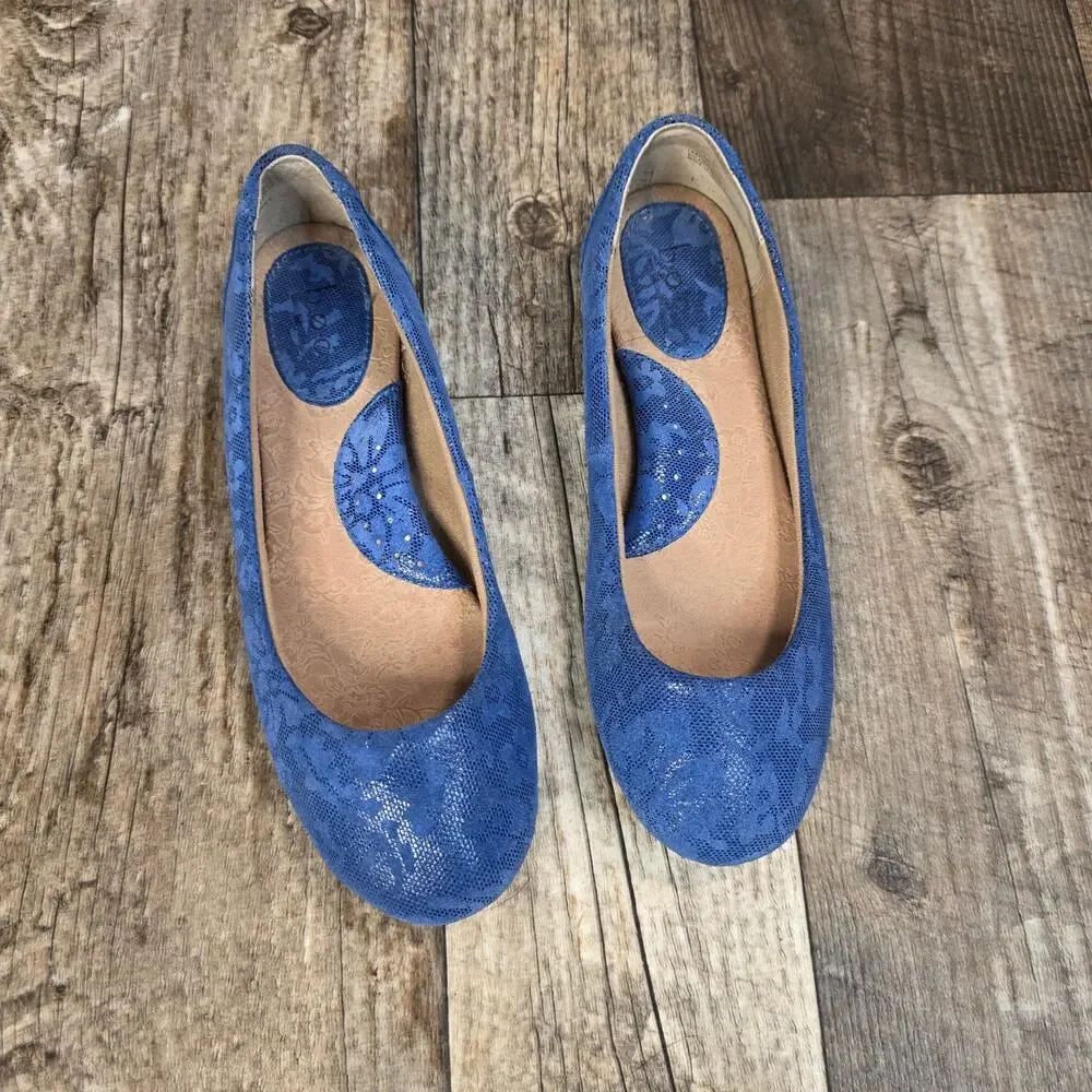 BOC Born Balet Flat Blue Size 7 Snakeskin Print